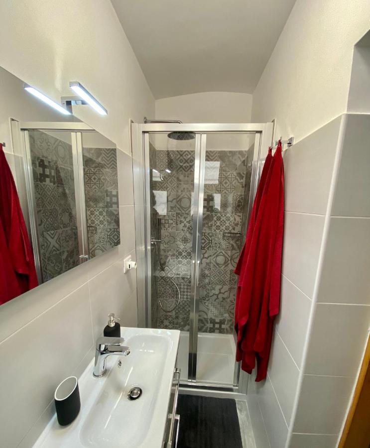 Pisani Apartment Bari Eksteriør bilde