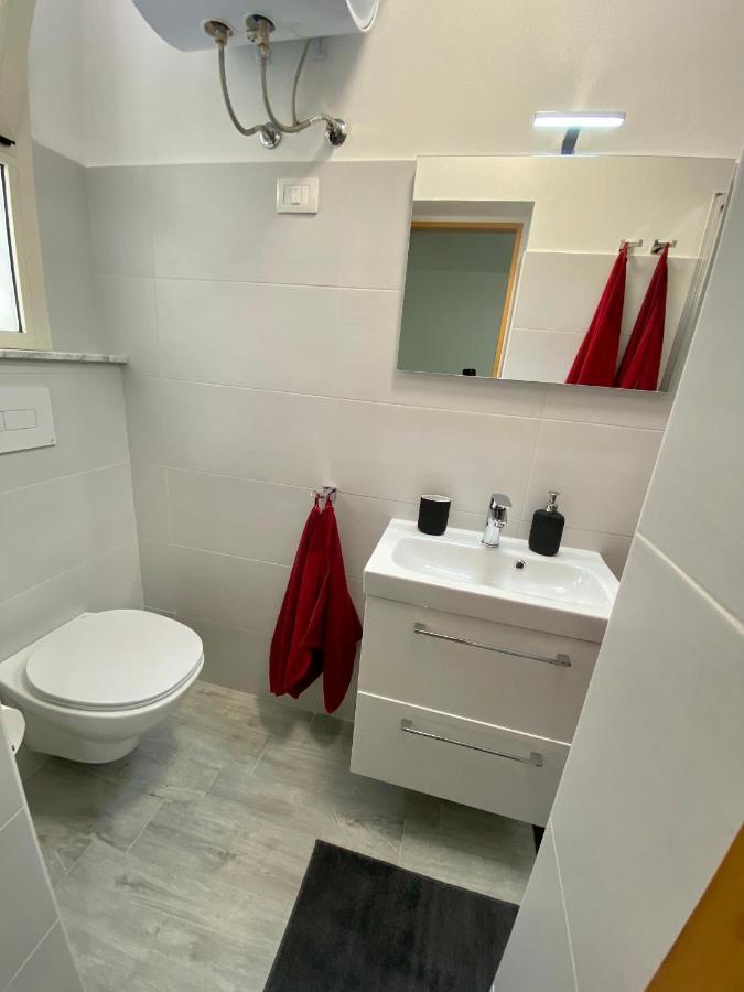 Pisani Apartment Bari Eksteriør bilde
