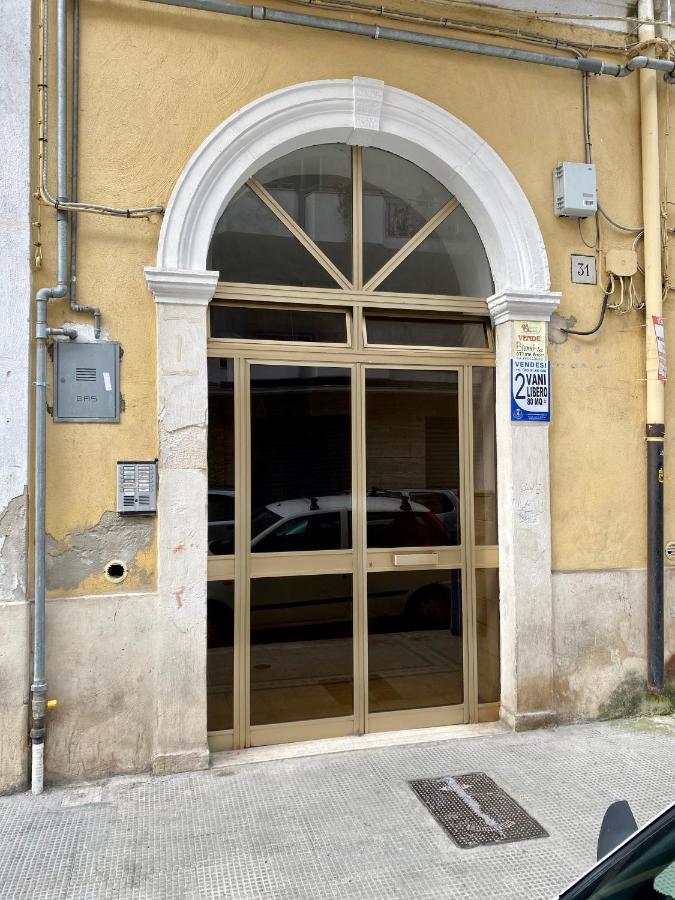 Pisani Apartment Bari Eksteriør bilde